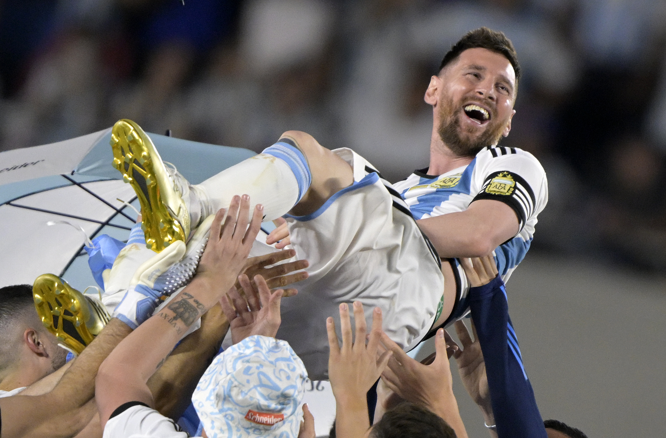 Announcing the Name of Messi at the Argentine National Team Training Facility Launch