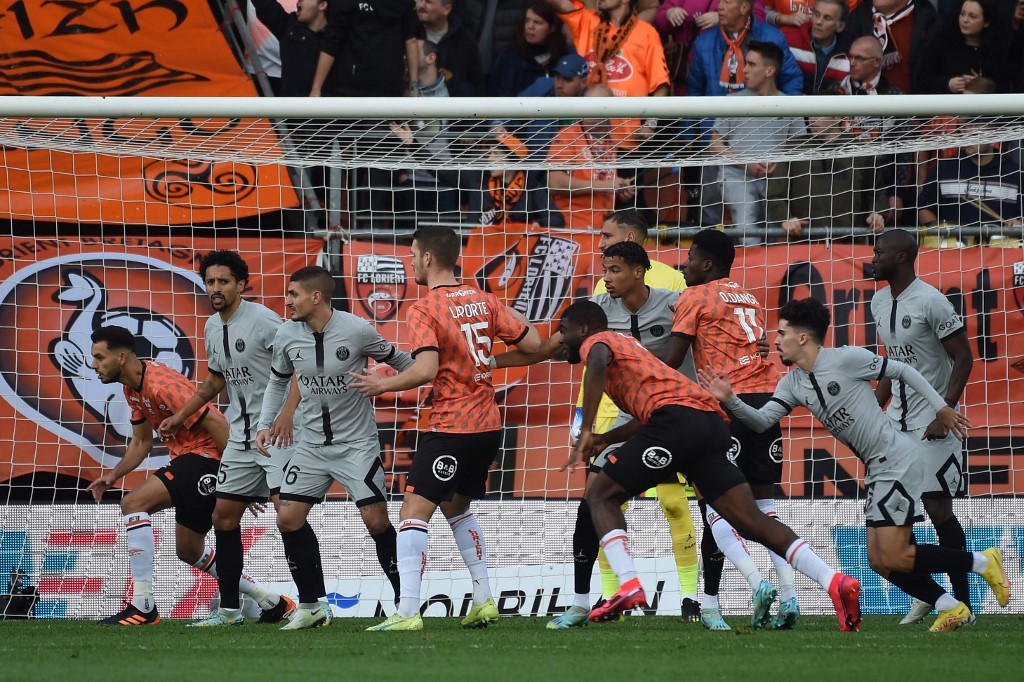 Danilo’s header gave PSG a 2-1 victory over Lorient