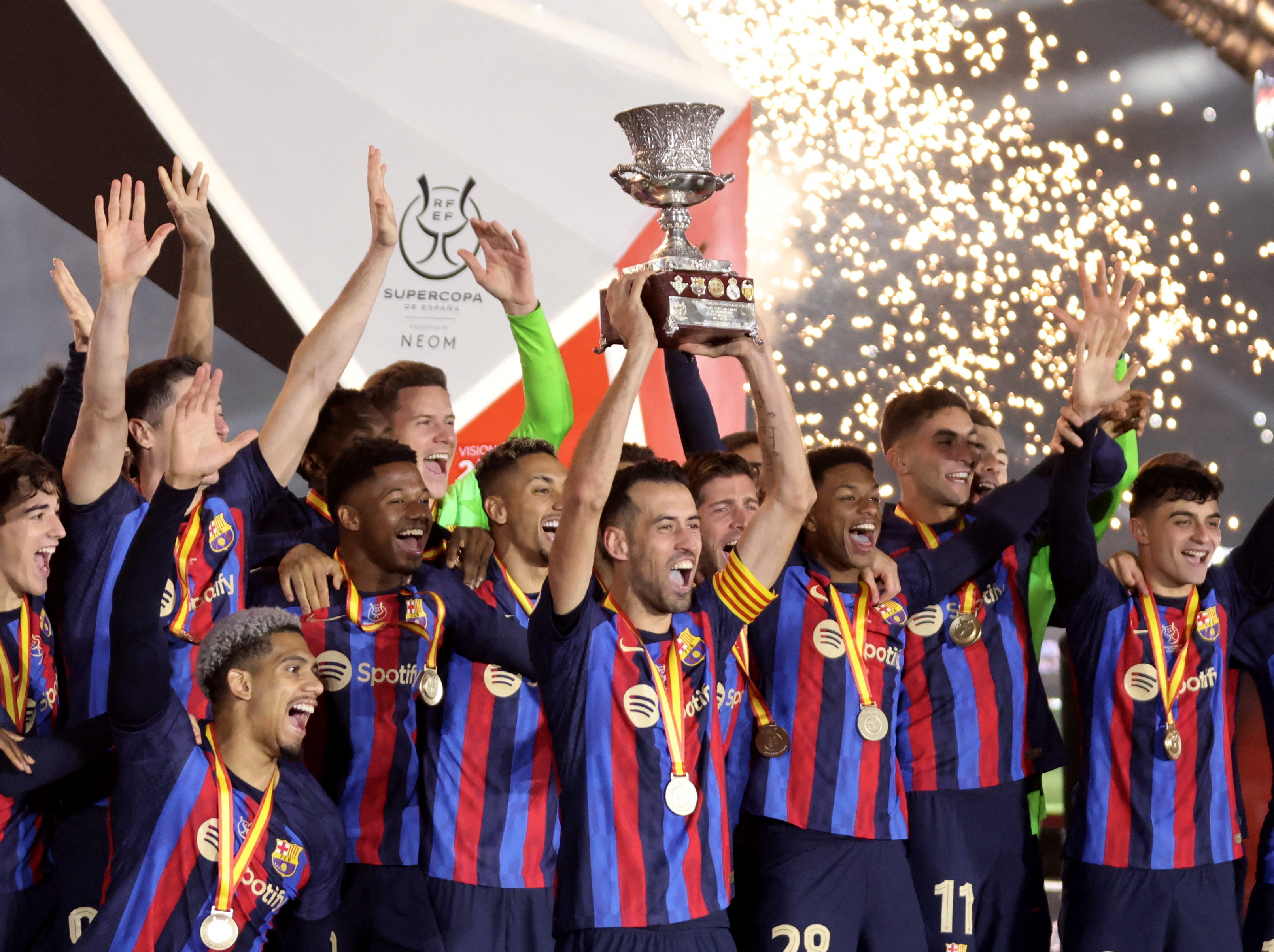 Barcelona defeats Real Madrid by three with compassion and crowns the Super Cup