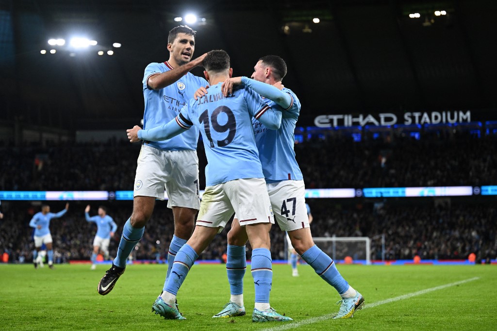 Manchester City beat Chelsea to advance to the fourth round of the FA Cup