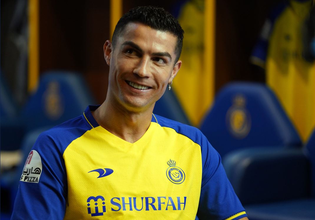 The Newcastle manager settles dispute over a clause in Ronaldo’s contract with Al-Nassr