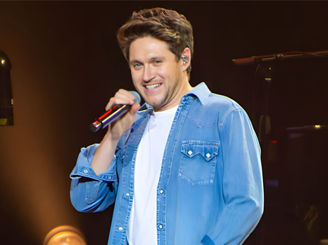 /content/dubaione/en-ae/programs/28/NiallHoran.html