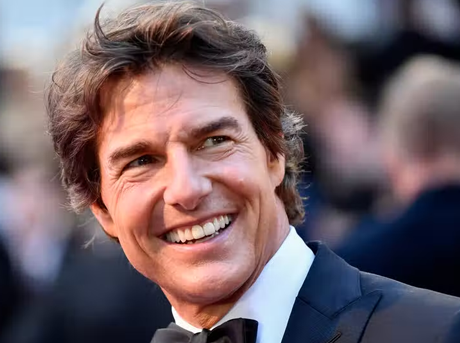 /content/dubaione/en-ae/programs/28/TomCruiseFulfillsDreamStunt.html